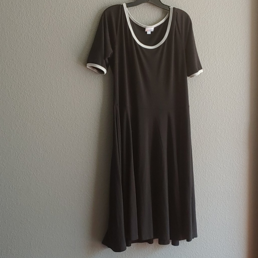 Black LuLa Roe dress